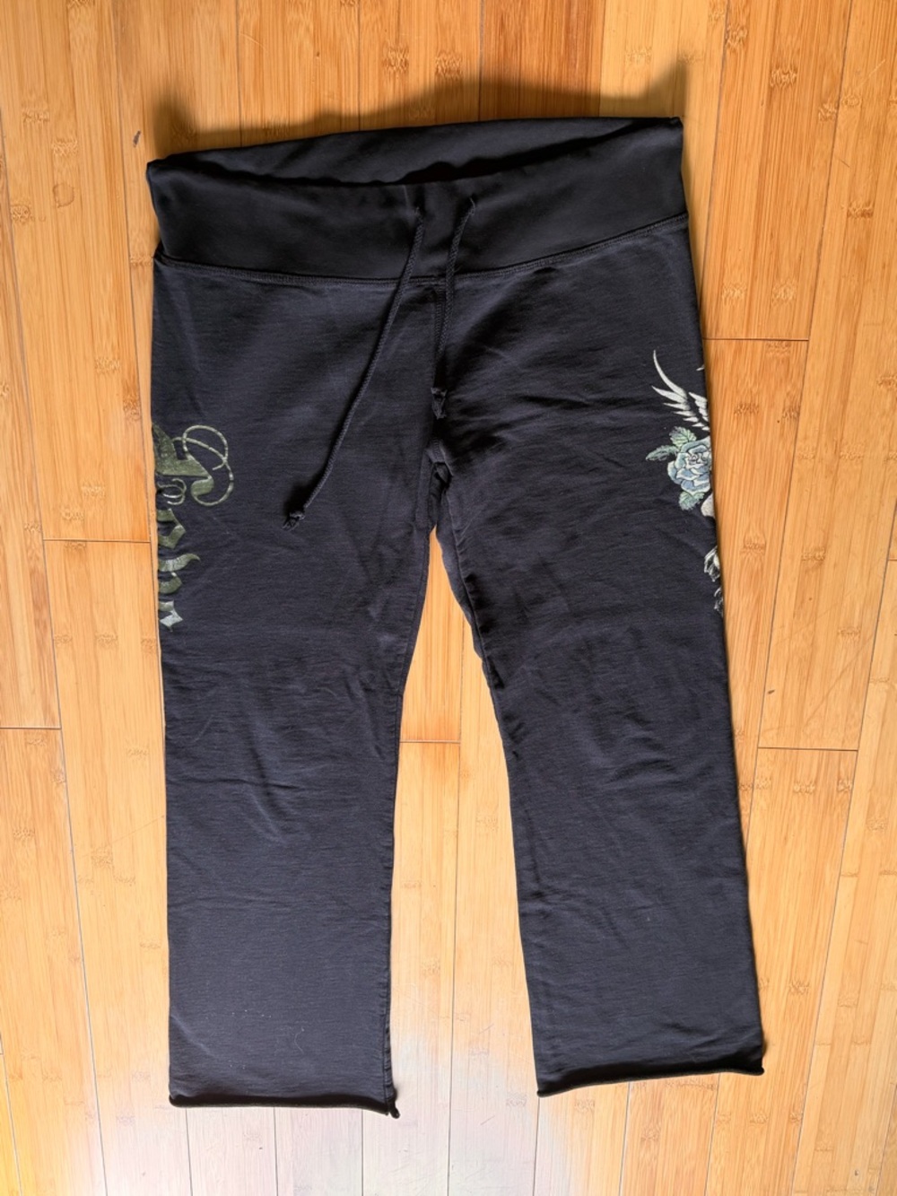 Y2K Ed Hardy black graphic yoga/ sweatpants bootcut tattoo print